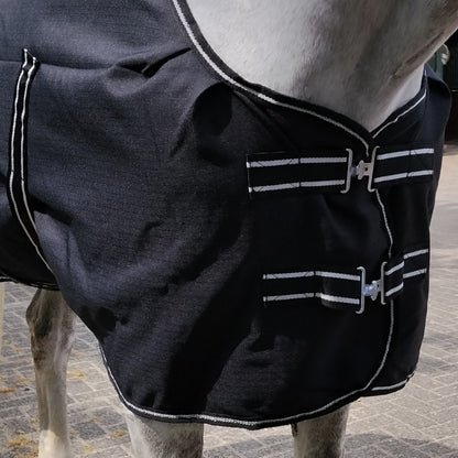Zomerstaldeken 1200D Ripstop – Voorzijde met Clipsluiting